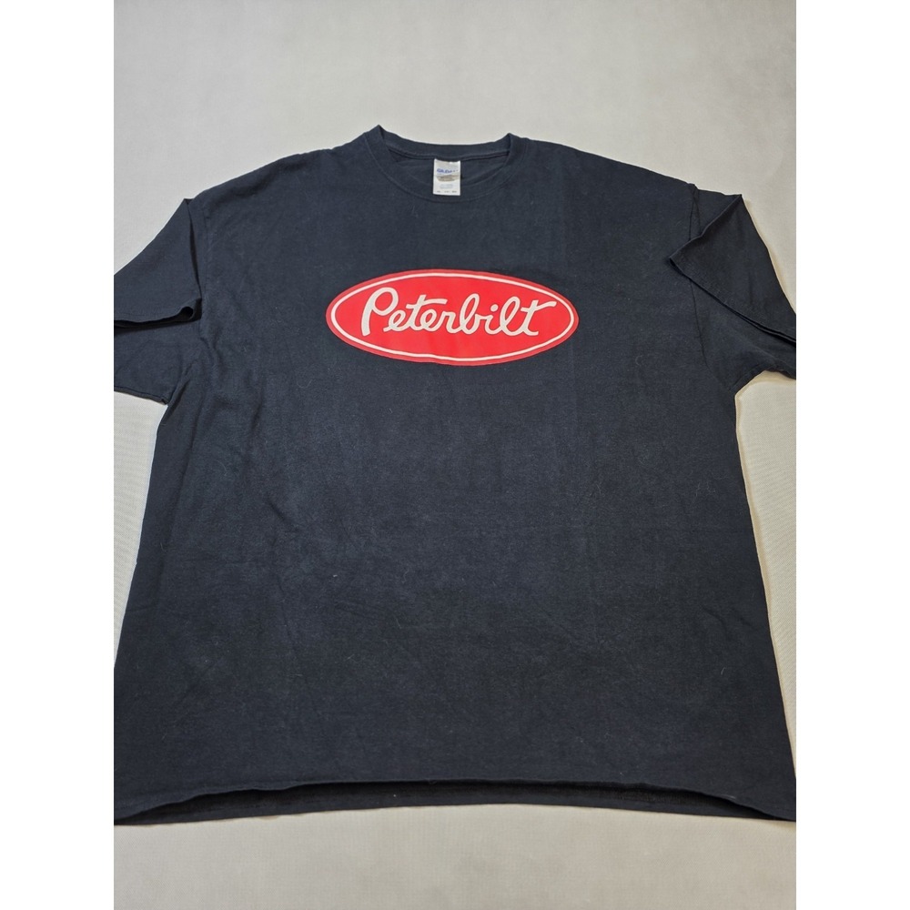 Peterbilt Trucks Black with Red Logo  Men's Size 2xl T-Shirt,trucking Retro